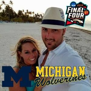 Meet your Posher, Casey